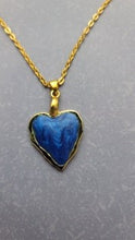 Load image into Gallery viewer, Heart and Circle Resin Necklaces
