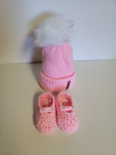 Load image into Gallery viewer, Baby Hat and Booties or Hat and Mittens
