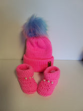 Load image into Gallery viewer, Baby Hat and Booties or Hat and Mittens
