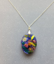 Load image into Gallery viewer, Pressed Flower Necklace for Nature Lover
