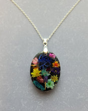 Load image into Gallery viewer, Pressed Flower Necklace for Nature Lover
