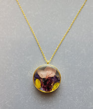 Load image into Gallery viewer, Pressed Flower Necklace for Nature Lover
