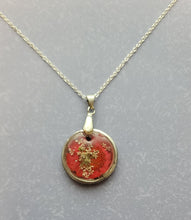 Load image into Gallery viewer, Pressed Flower Necklace for Nature Lover
