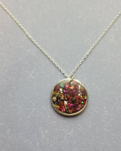 Load image into Gallery viewer, Heart and Circle Resin Necklaces
