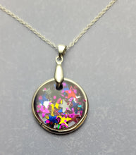 Load image into Gallery viewer, Heart and Circle Resin Necklaces
