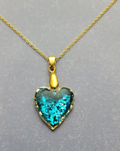 Load image into Gallery viewer, Heart and Circle Resin Necklaces
