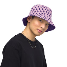 Load image into Gallery viewer, Purple and inside patterned Reversible bucket hat
