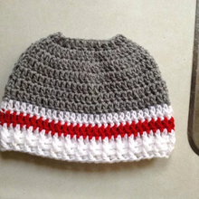 Load image into Gallery viewer, Grey, Red with White Trim Crochet Messy Bun/ Ponytail Hat / Topknot / Messy Bun Toque / Women&#39;s / Children&#39;s / Teen&#39;s Hat/ Winter Hat
