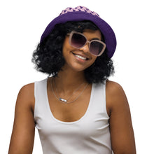 Load image into Gallery viewer, Patterned and Solid Purple Reversible bucket hat
